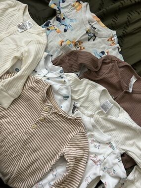 Baby Gender Neutral Long-Sleeve Ribbed and Printed Onesie Bundle